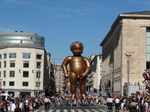 brussels statue